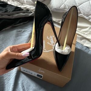 Christian louboutin so Kate